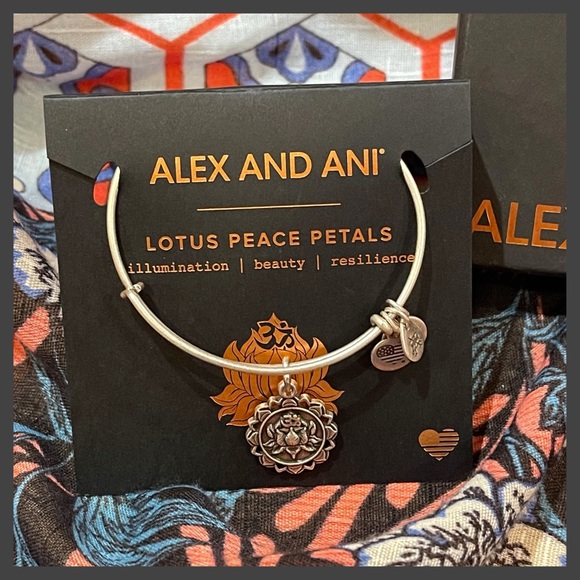 SOLD! x2- Lotus Peace & New Beginnings Bracelets NWT - Picture 14 of 16